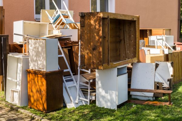 Junk Haul Away Service in Pittsburgh